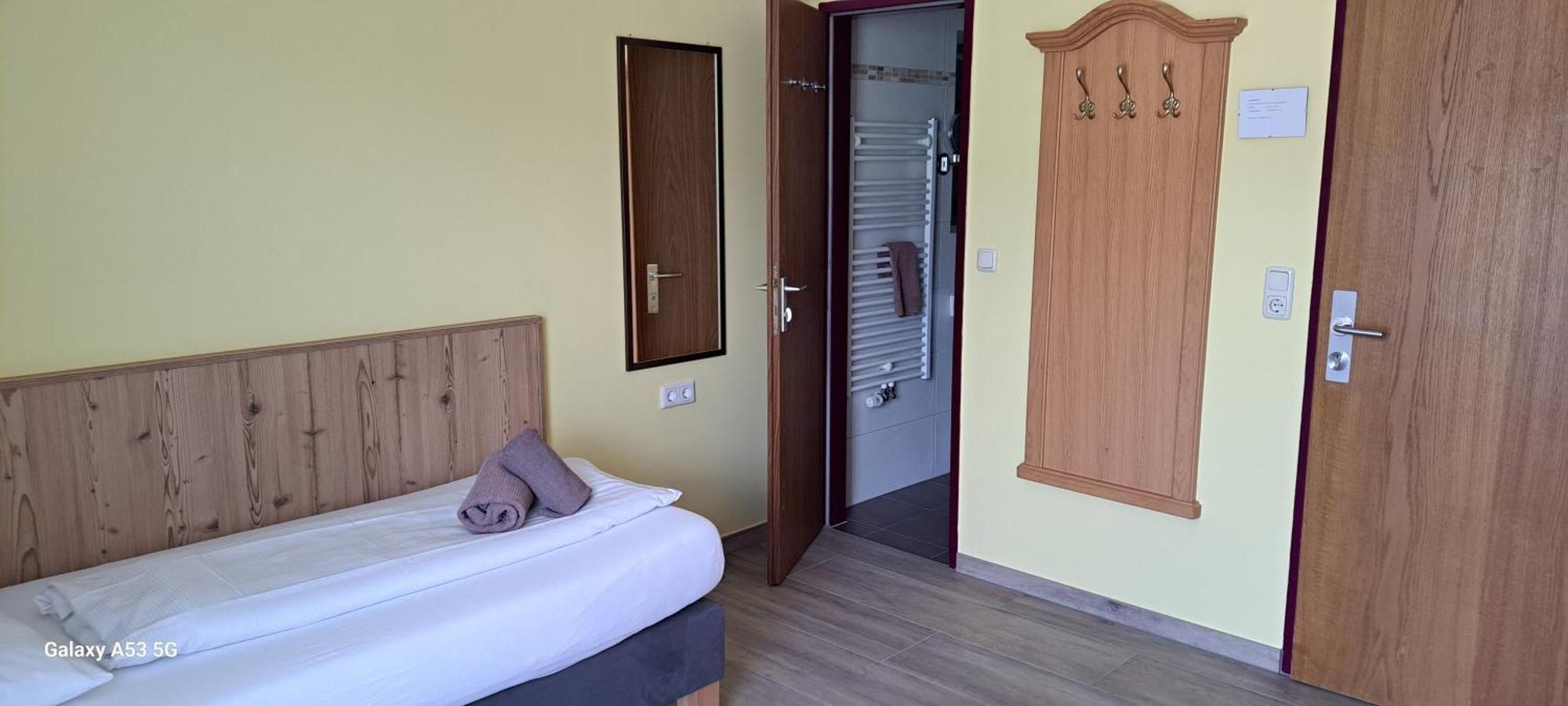 Gaestehaus Steger Kaprun Ngoại thất bức ảnh